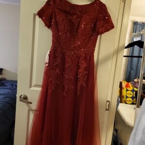 Elegant Red Sequin Lace Evening Dress